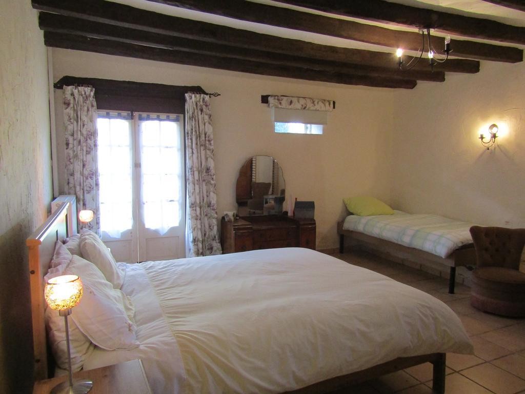 Thesecretgarden-France Bed & Breakfast Saint-Pierre-du-Lorouër Dış mekan fotoğraf