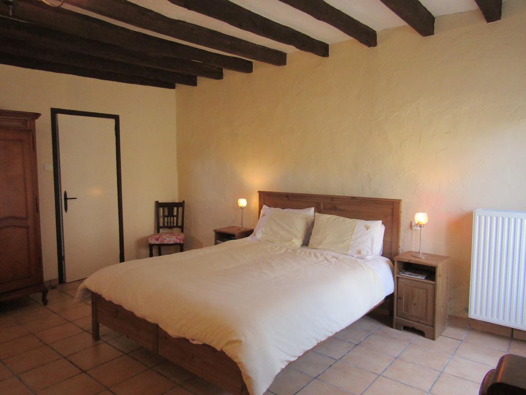 Thesecretgarden-France Bed & Breakfast Saint-Pierre-du-Lorouër Dış mekan fotoğraf